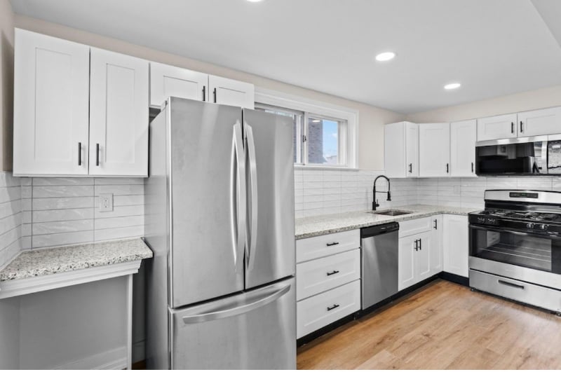 Building Photo - 622 Magnolia Ave