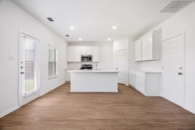 Building Photo - 8721 Antelope Flat Ln