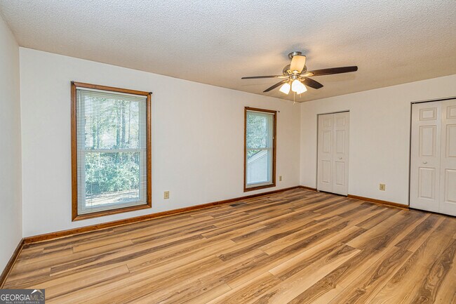 Building Photo - 105 Arbor Gate