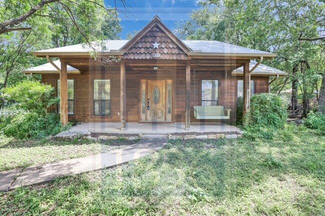 Primary Photo - 2305 Balboa Rd
