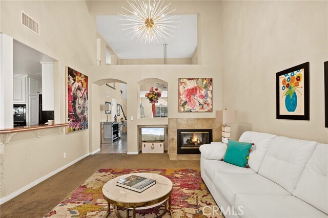 Building Photo - 1521 Fairway Oaks Ave