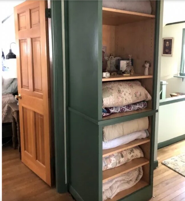 Building Photo - 4 Irving Pl