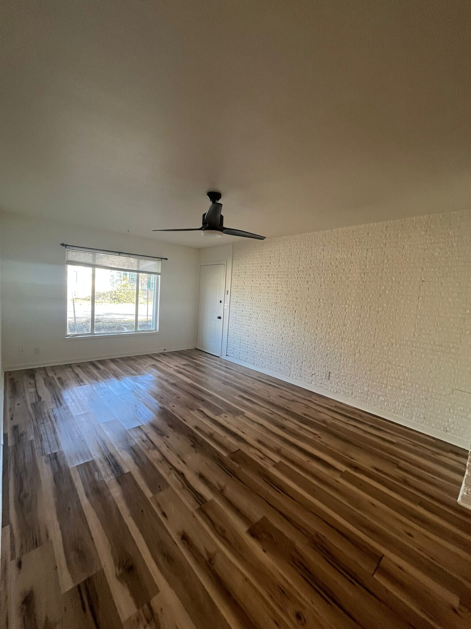 Building Photo - 501 Westwood Dr