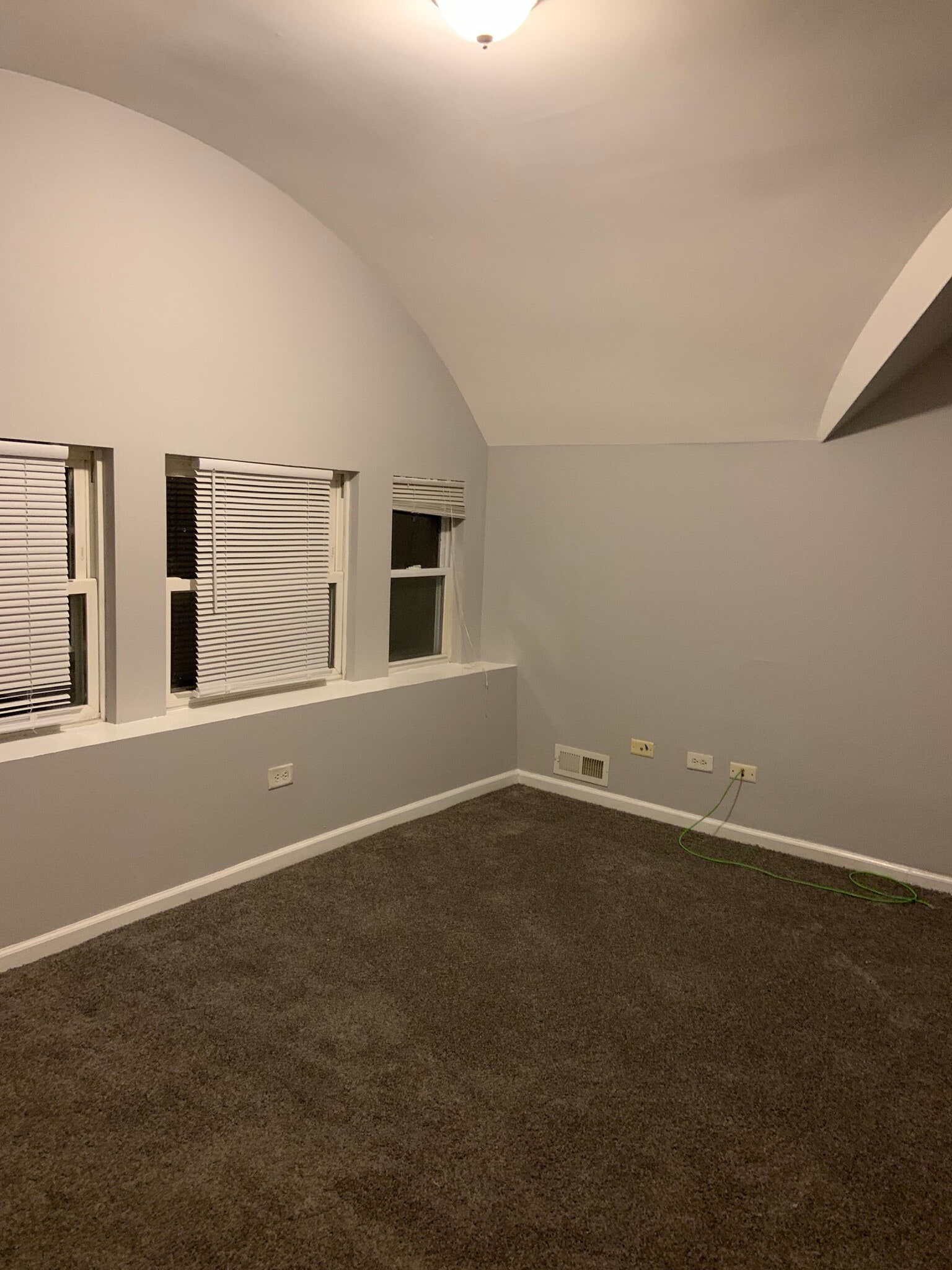 Building Photo - 7147 S Princeton Ave