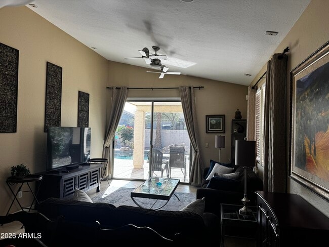 Building Photo - 18131 W Canyon Ln