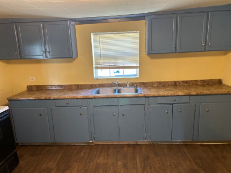 Building Photo - 507 Houston St