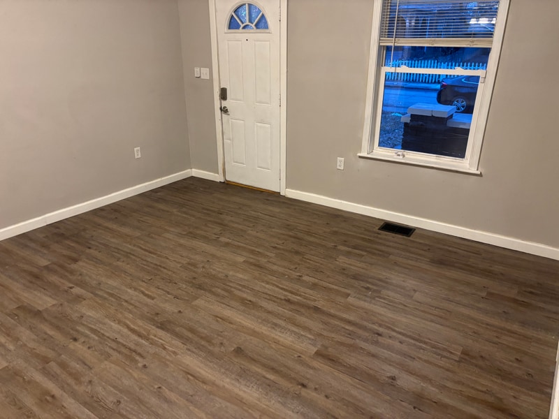 Building Photo - 912 N Tacoma Ave