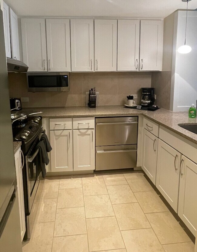 Building Photo - 699 E Street Northwest-SI ID1340525P