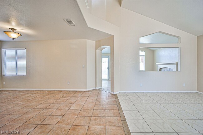 Building Photo - 4485 Ruenda Ct