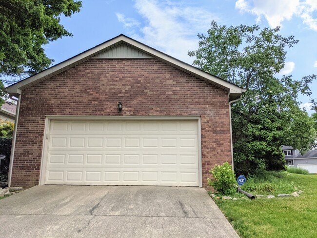 Two -car garage with keypad entry - 3221 Hunters Point Dr