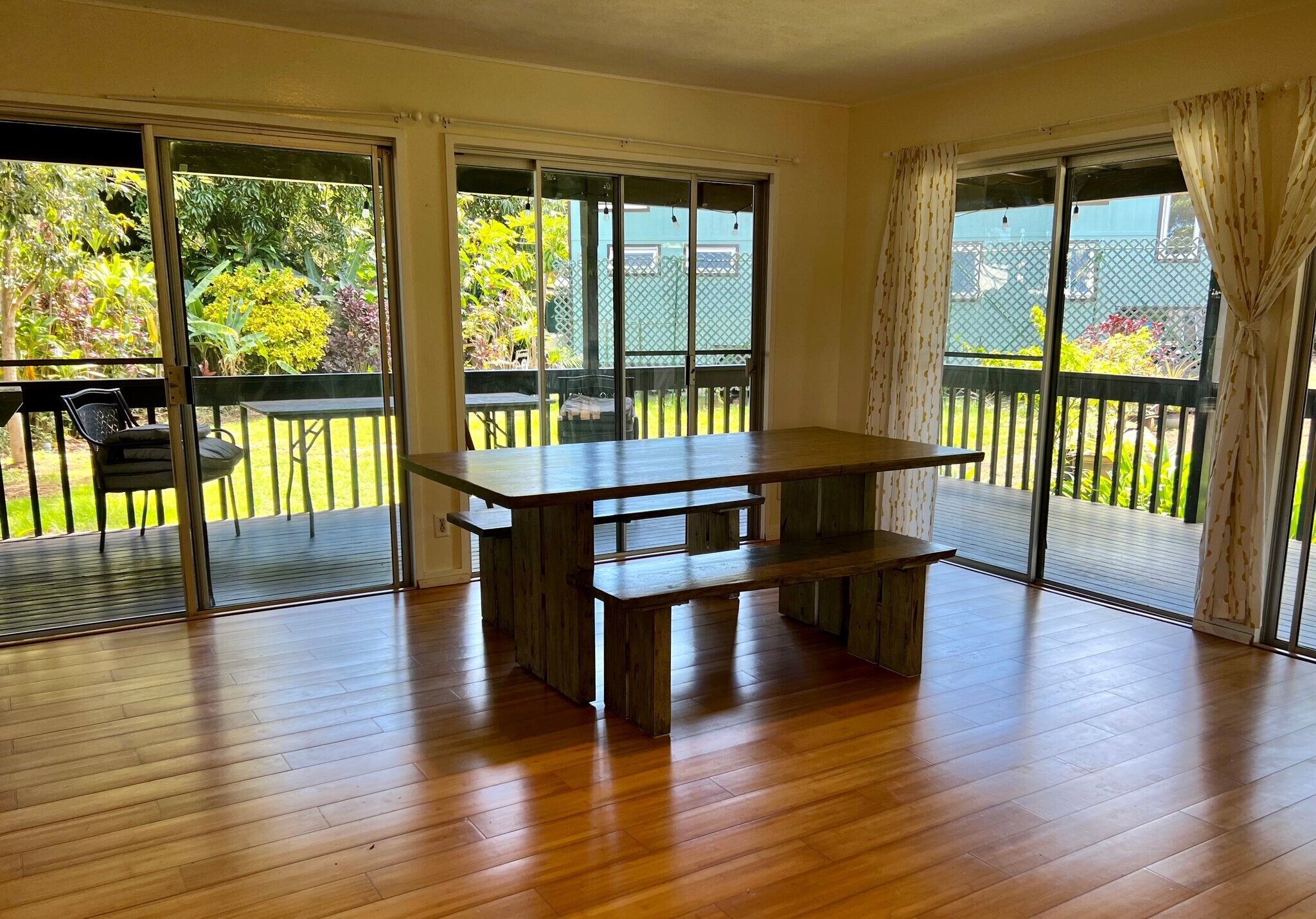 Building Photo - 705 Haiku Rd