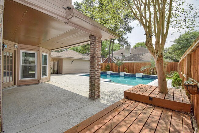 Building Photo - 12919 Bristol Berry Dr