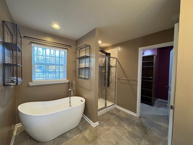 Building Photo - 103 Cape Landing