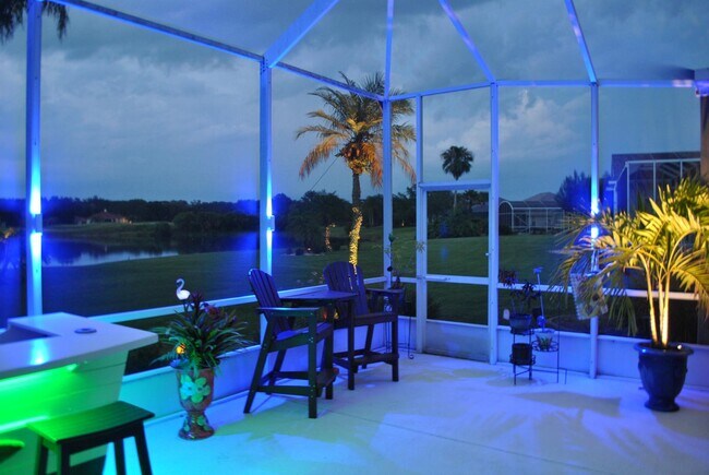 Building Photo - 128 Centennial Park Dr