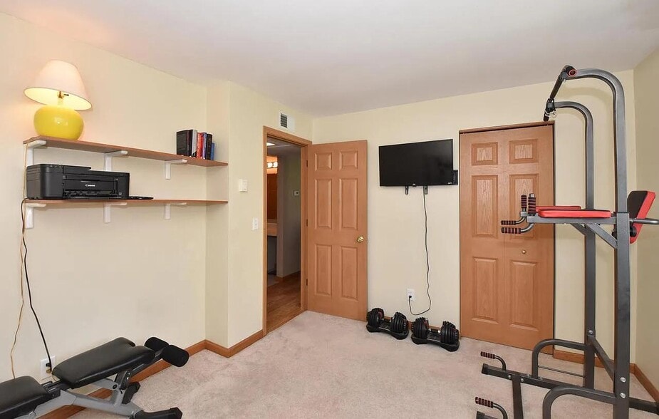 Building Photo - N114W17033 Armada Dr