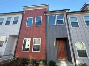 Building Photo - 1605 Aeslin Dr NW