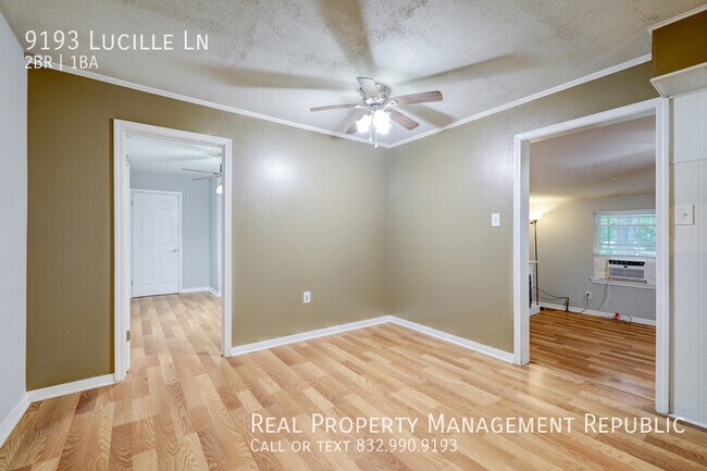 Building Photo - 9193 Lucille Ln