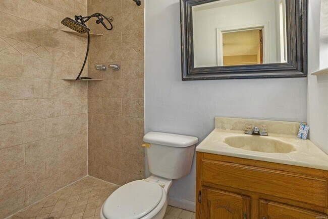 Building Photo - 1422 Flamingo Ln