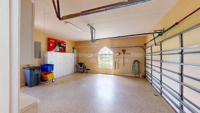Building Photo - 71 Cayman Pl