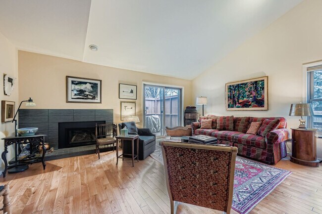 Building Photo - 3200 Arnett St