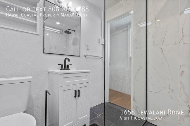 Building Photo - 1658 Lewalani Dr
