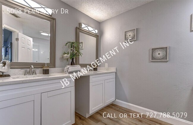 Building Photo - 5008 Pennsbury Dr