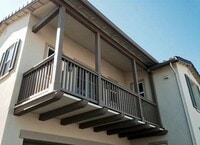 Building Photo - Beautiful 3 Bedroom, 3.5 Bathroom 2,350 Sq...