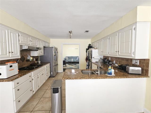 Building Photo - 13103 Fall Manor Dr