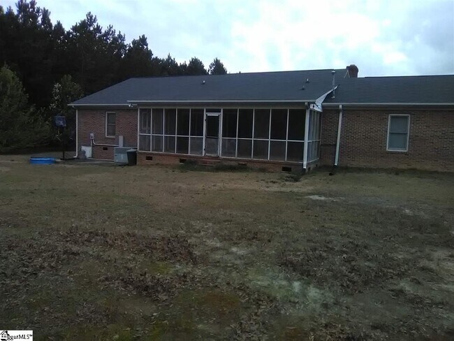 Building Photo - 1244 E Butler Rd