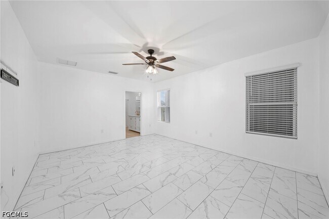 Building Photo - 10464 Canal Brook Ln
