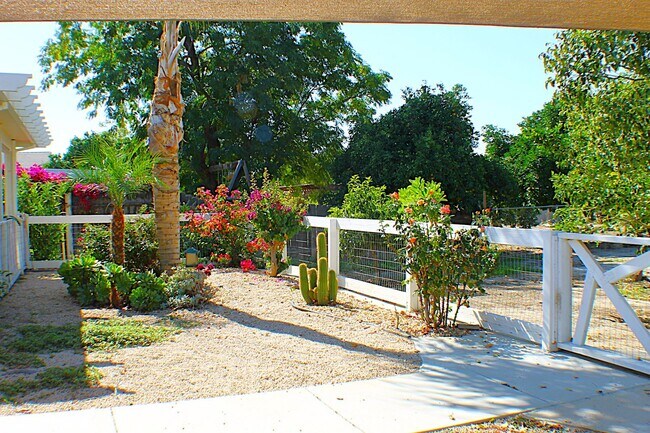 Building Photo - Spacious Ranch-Style Home on Half Acre with Gated RV Parking