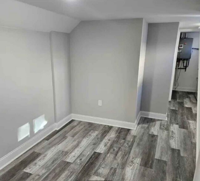 Building Photo - 117 Winslow Pl