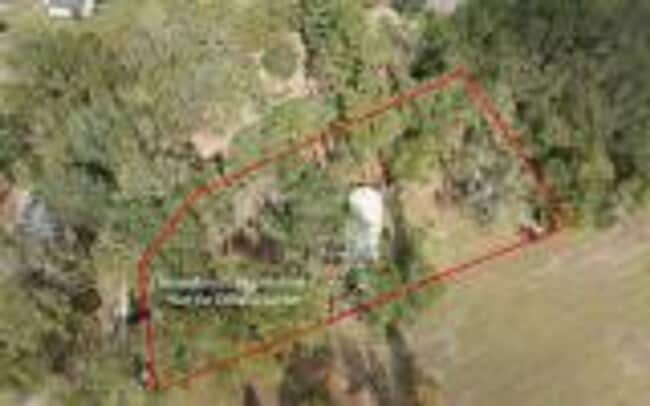 Building Photo - Peaceful 3 Bedroom Home just minutes to Live Oak