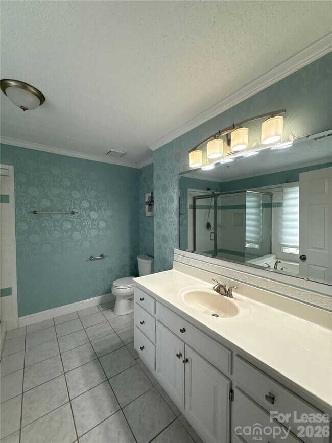 Building Photo - 7809 Glencannon Dr