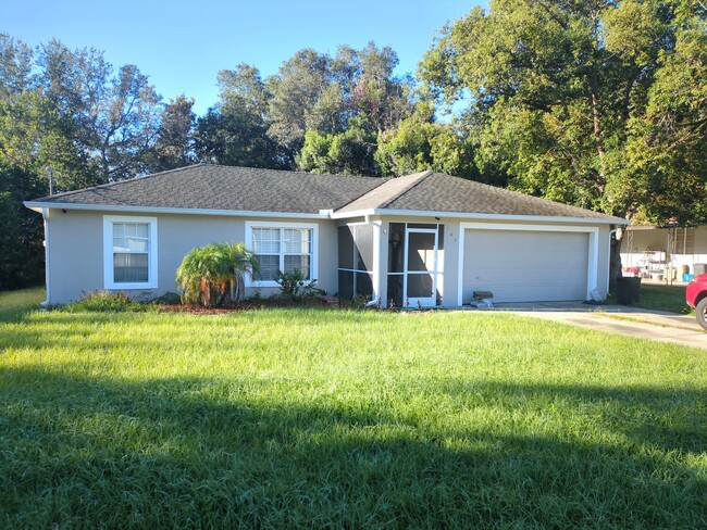 Building Photo - 147 Angeles Rd