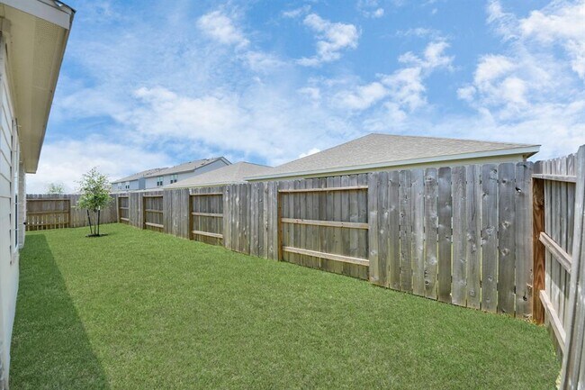 Building Photo - 10307 Costa Ter Dr