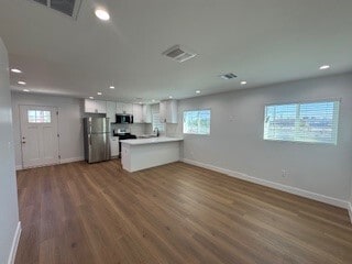 Building Photo - 439 Island Ave