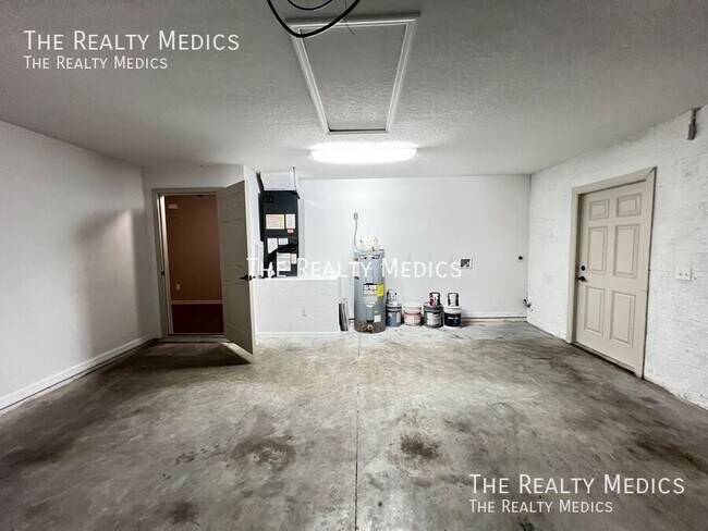 Building Photo - 83 Guava Pass