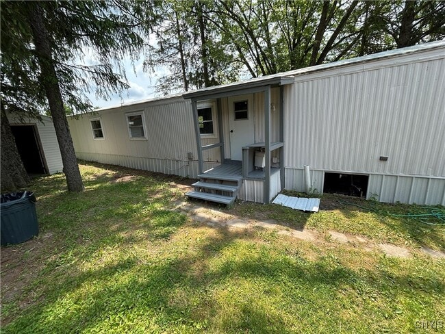 Building Photo - 269 US-11