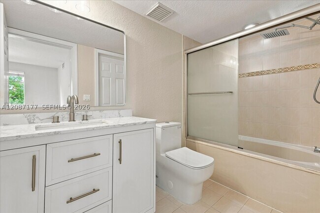 Building Photo - 21000 SW 87th Ave