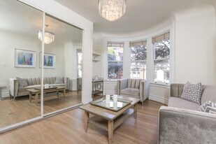 Building Photo - 2546 Polk St