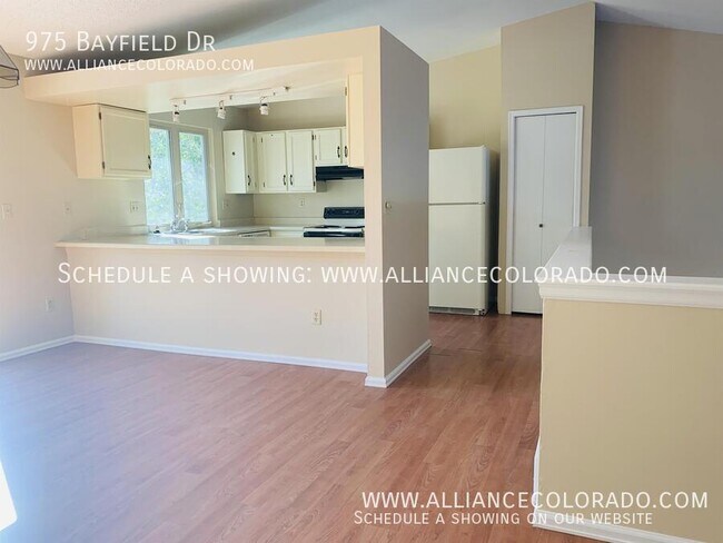 Building Photo - 975 Bayfield Dr