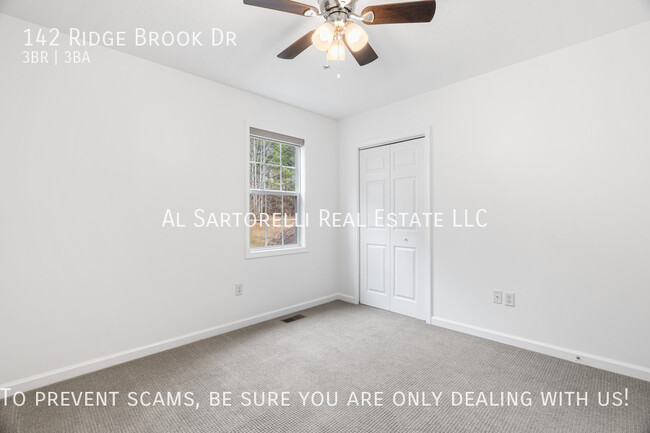 Building Photo - 142 Ridge Brook Dr