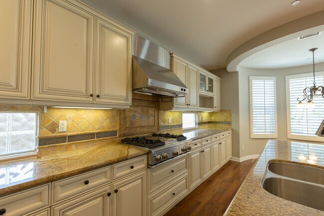 Building Photo - Single Family Golf Course Home for rent in...