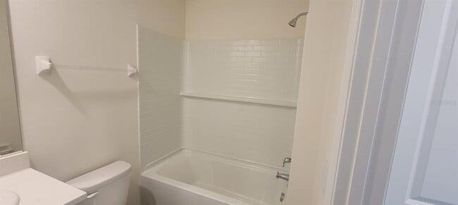 Building Photo - 8226 SW 67th Ave