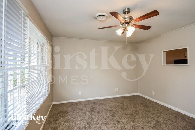 Building Photo - 2180 Twilley Cir SW