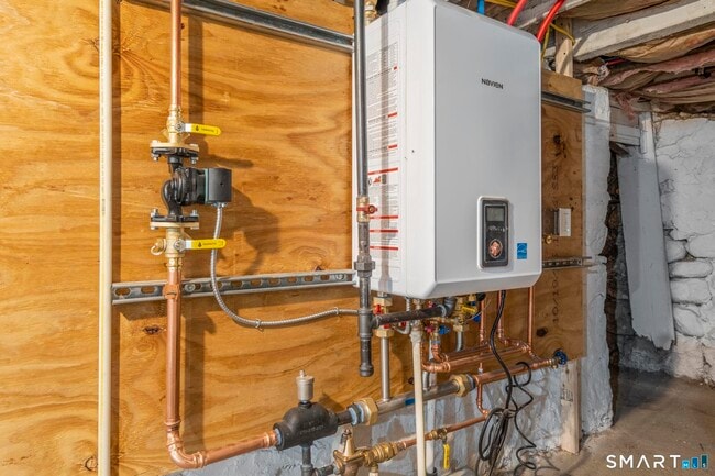 Building Photo - 93 Sunnyside Ave