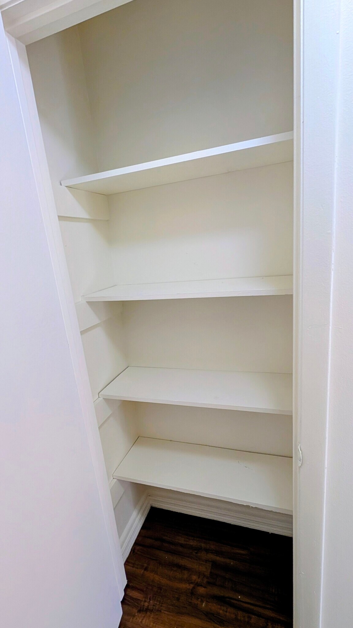 Building Photo - 2751 Park Dale Dr