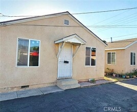 Building Photo - 813 E Nocta St