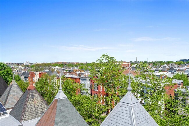 Building Photo - 16 R St NW